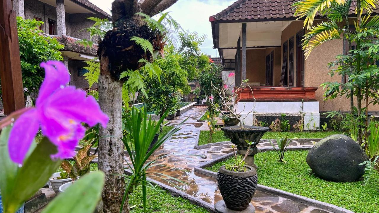 Gusti Home Stay Ubud Buitenkant foto