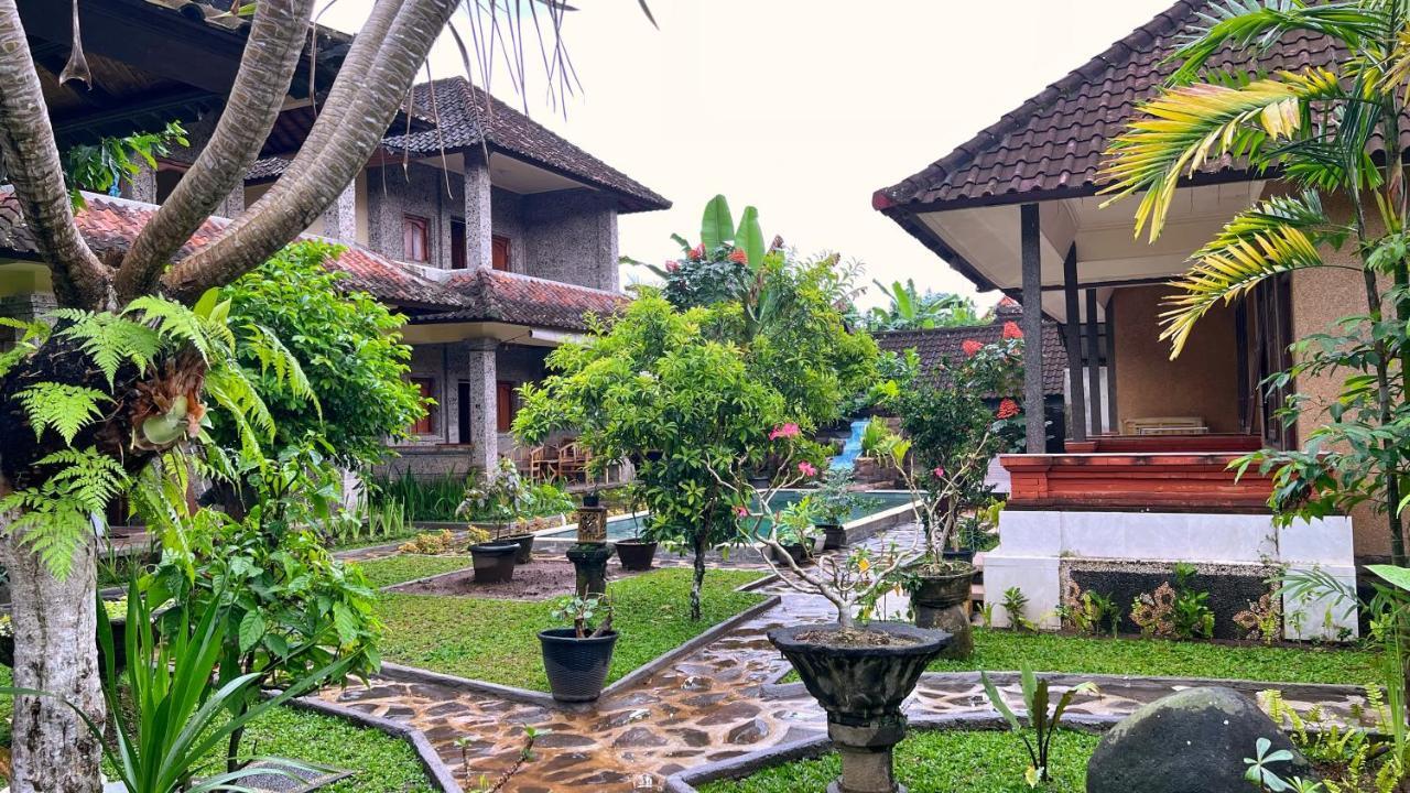 Gusti Home Stay Ubud Buitenkant foto