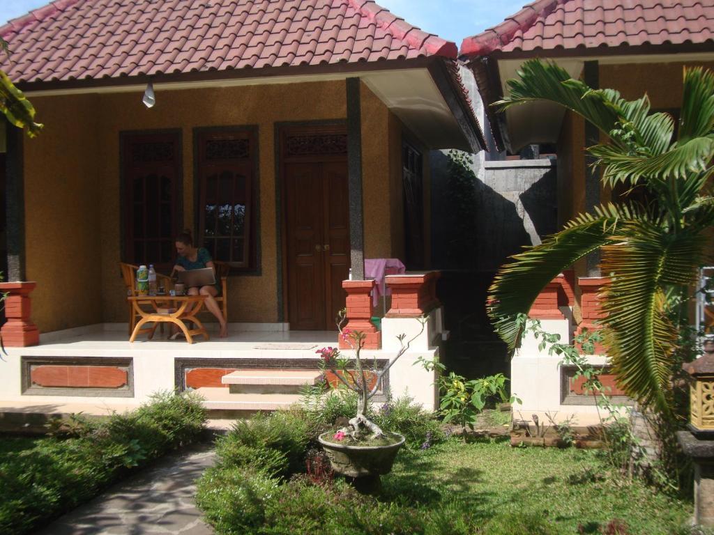 Gusti Home Stay Ubud Buitenkant foto