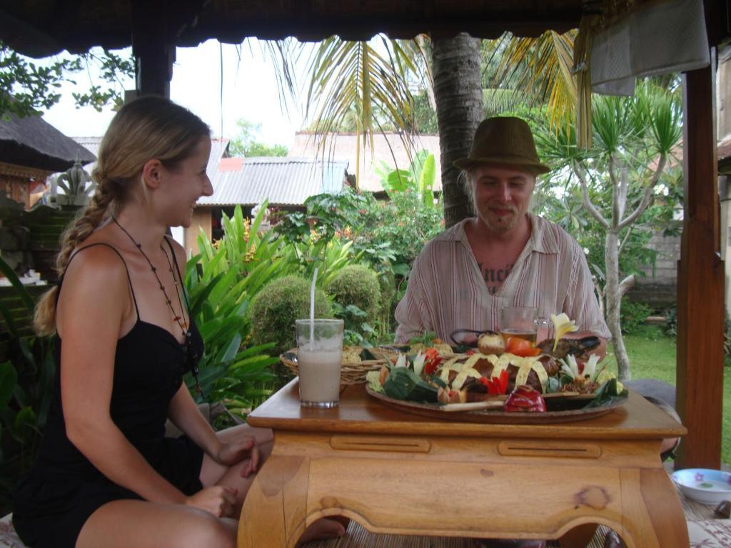 Gusti Home Stay Ubud Buitenkant foto