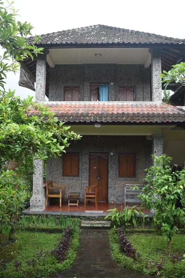 Gusti Home Stay Ubud Buitenkant foto